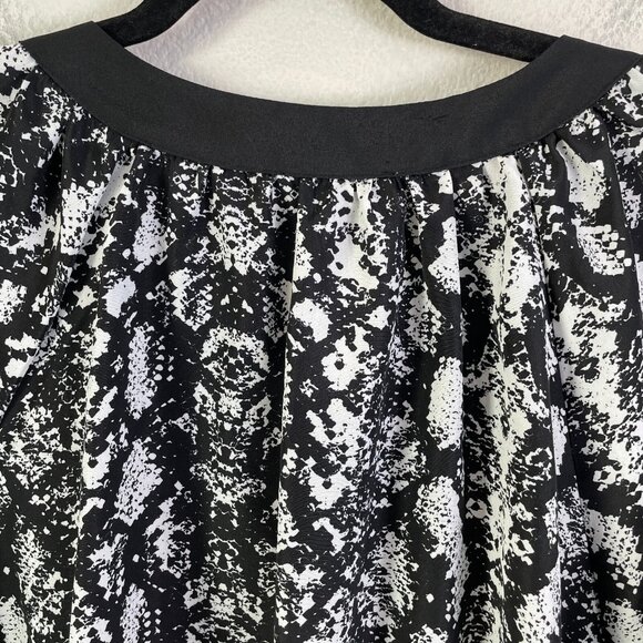 NEW Calvin Klein Womans Plus 2X Snakeskin Print Blouse Long Sleeve Shirt Top - Picture 7 of 8